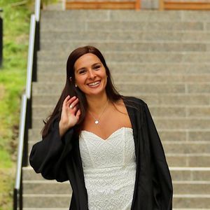 Meet your Posher, Talia